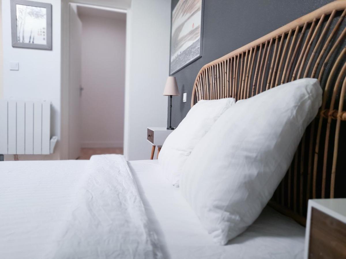 Duplex Lumineux Avec Bureau Separe Dans Le Centre Lägenhet Bordeaux Exteriör bild