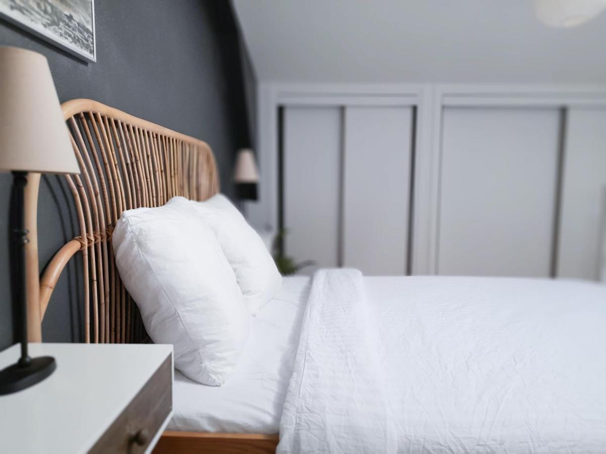 Duplex Lumineux Avec Bureau Separe Dans Le Centre Lägenhet Bordeaux Exteriör bild